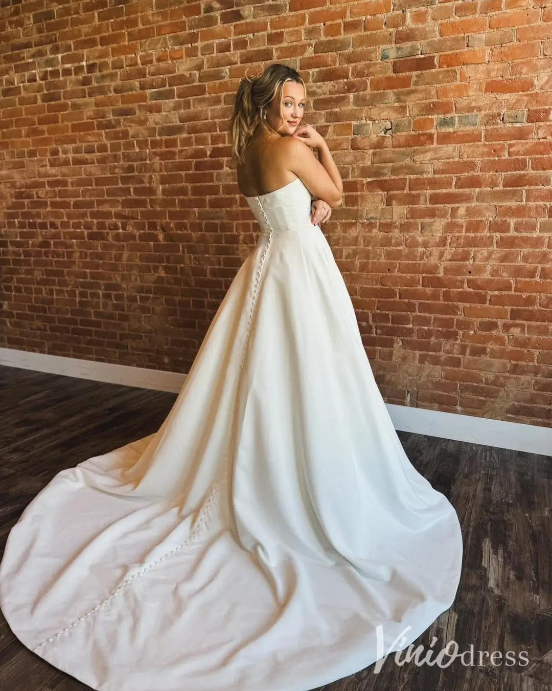 Strapless Satin A-Line Wedding Dress with Folded Neckline and Pockets – MS112-wedding dresses 2025 -Viniodress-Ivory-Custom Size-