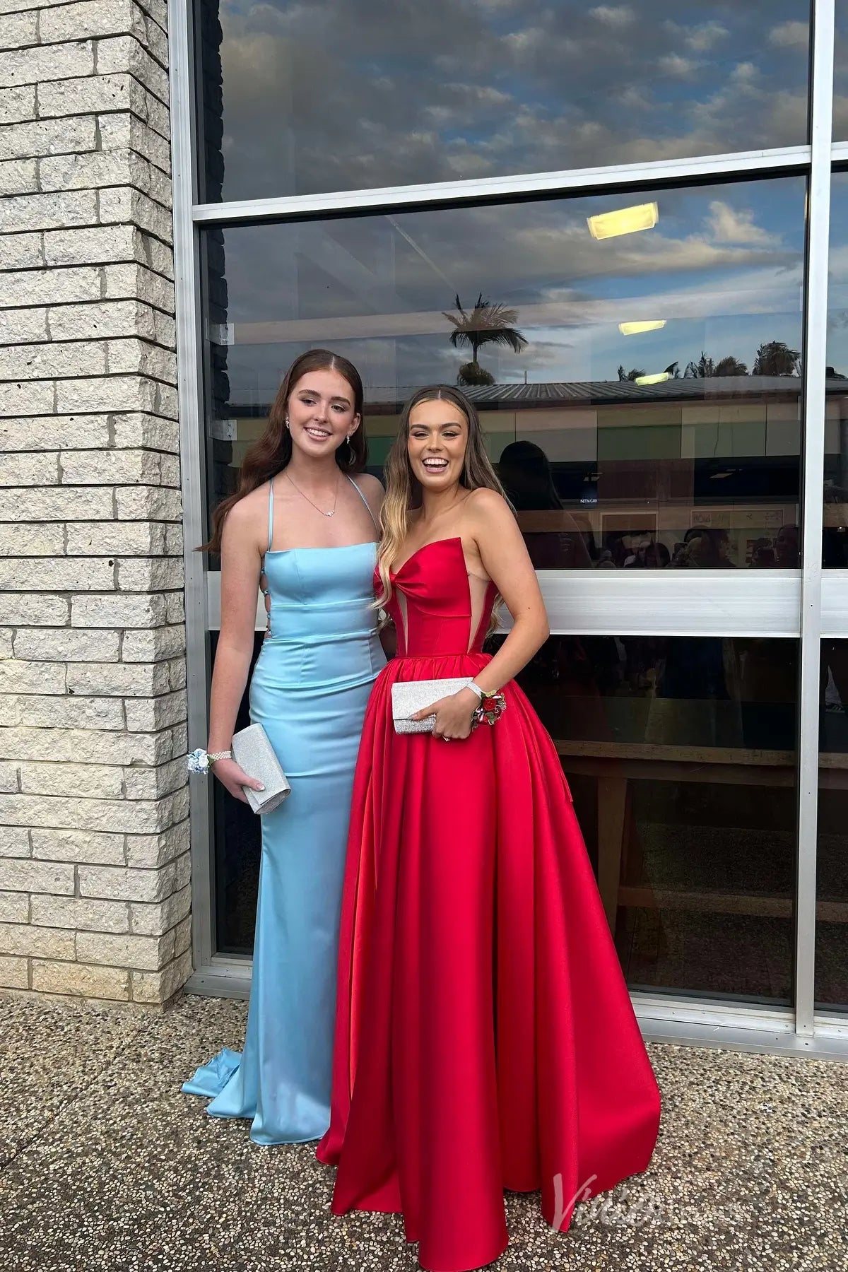 Strapless Satin Prom Dress with Bow Front, Plunging V-Cut and Pleated A-Line Skirt – AS040-prom dresses 2025 -Viniodress-Blue-Custom Size-