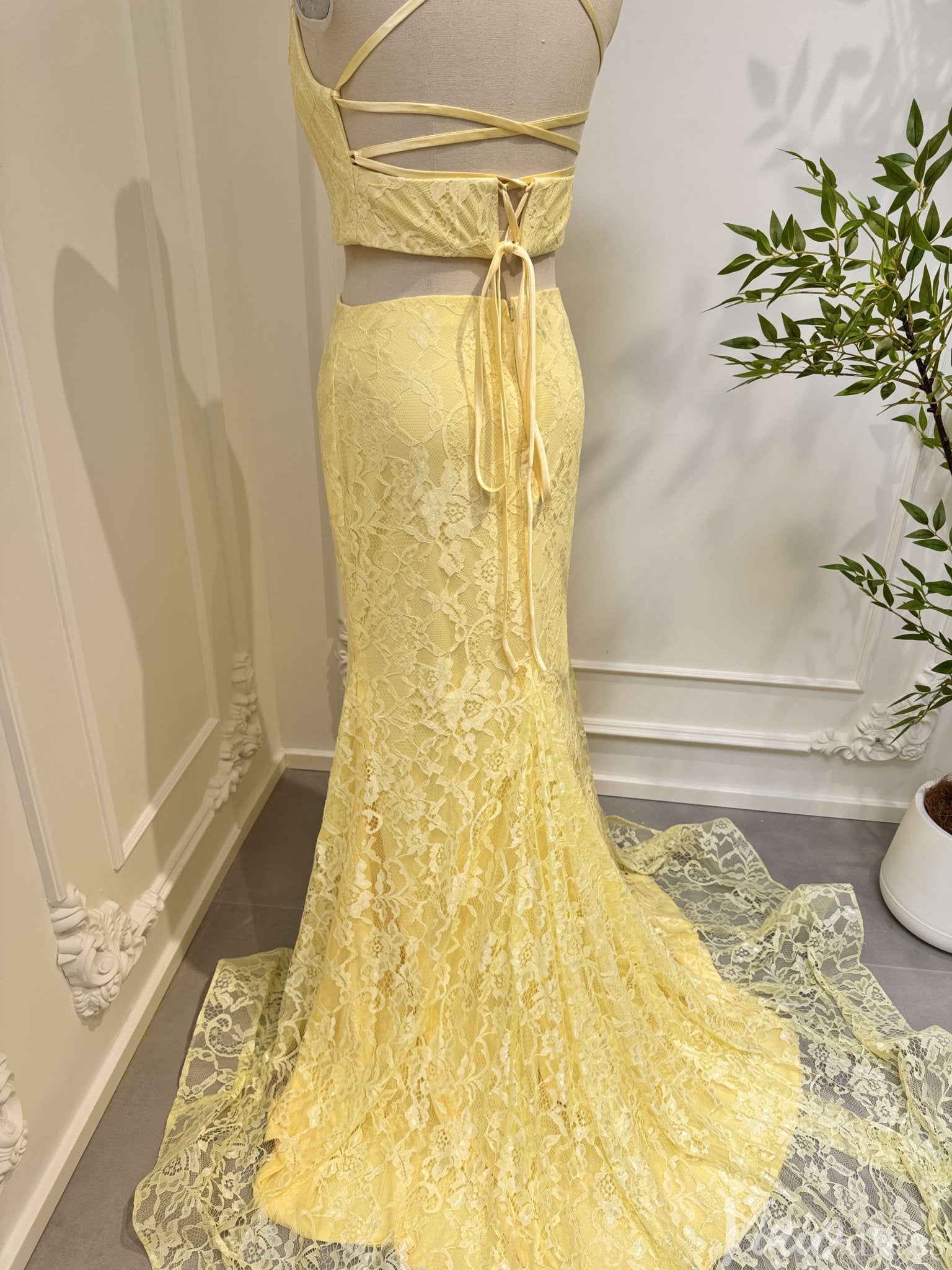 Two Piece Yellow Mermaid Lace Prom Dresses with Slit FD2547