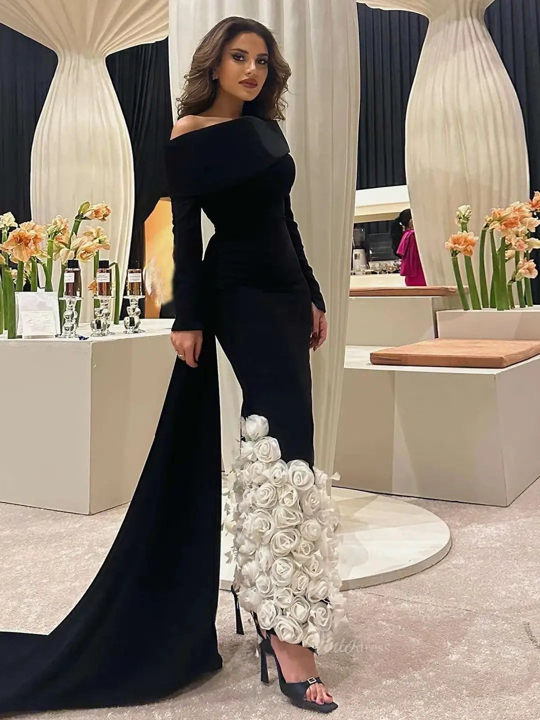 prom dresses 2025-to impress Unique Black and White Prom Dresses with Draped Train, Long Sleeve Mermaid Formal Dresses BD055-plus size wedding dresses Viniodress-Black-US 2-