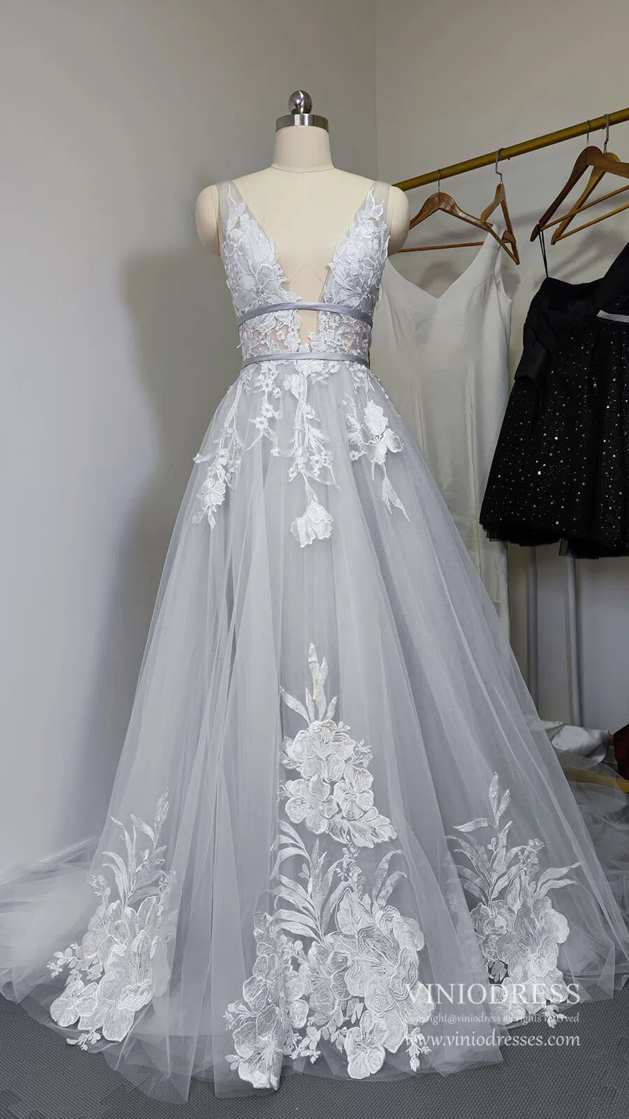 V Neck A Line Floral Silver Wedding Dresses VW1129-wedding dresses-Viniodress-Viniodress