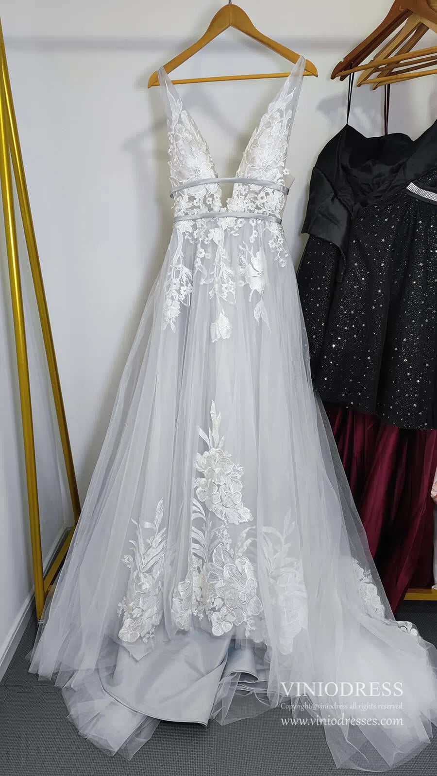 V Neck A Line Floral Silver Wedding Dresses VW1129-wedding dresses-Viniodress-Viniodress