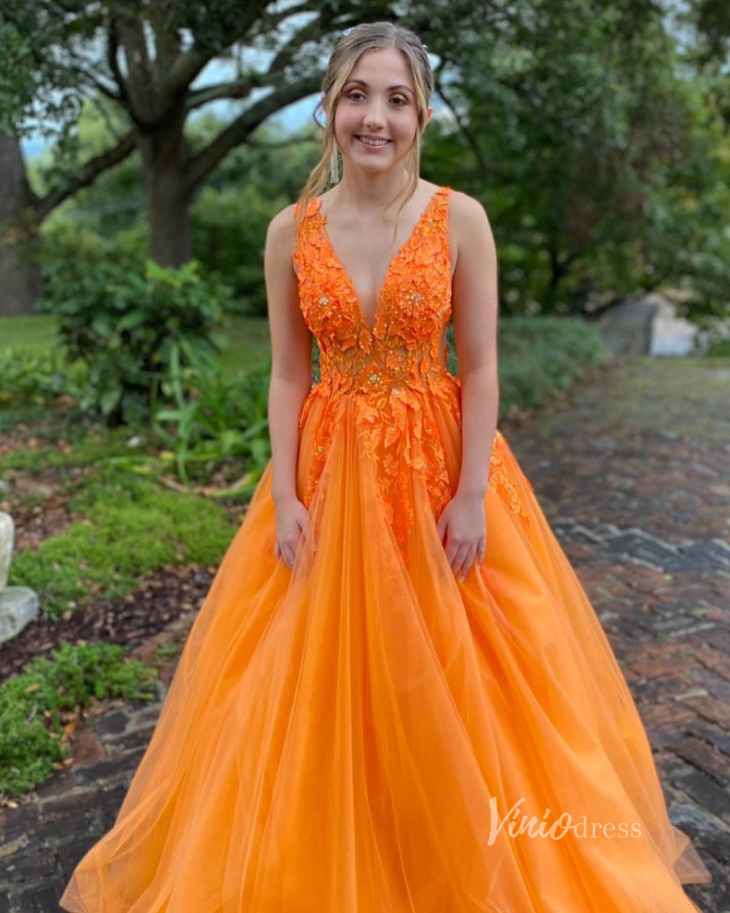 Prom Dress 2025 V-neck Orange Tulle Long Prom Dresses 2024 Backless Elegant Gowns FD2940b-unique prom dresses-Orange-Custom Size-Viniodress