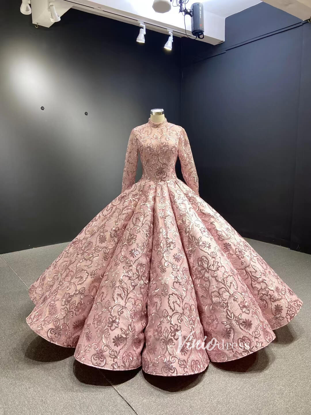 Prom Dress 2025 Vintage Dusty Rose Lace Quinceanera Dresses Off the Shoulder Sweet 16 Dress 66661 viniodress-unique Quinceanera Dresses-Pink-Custom Size-Viniodress