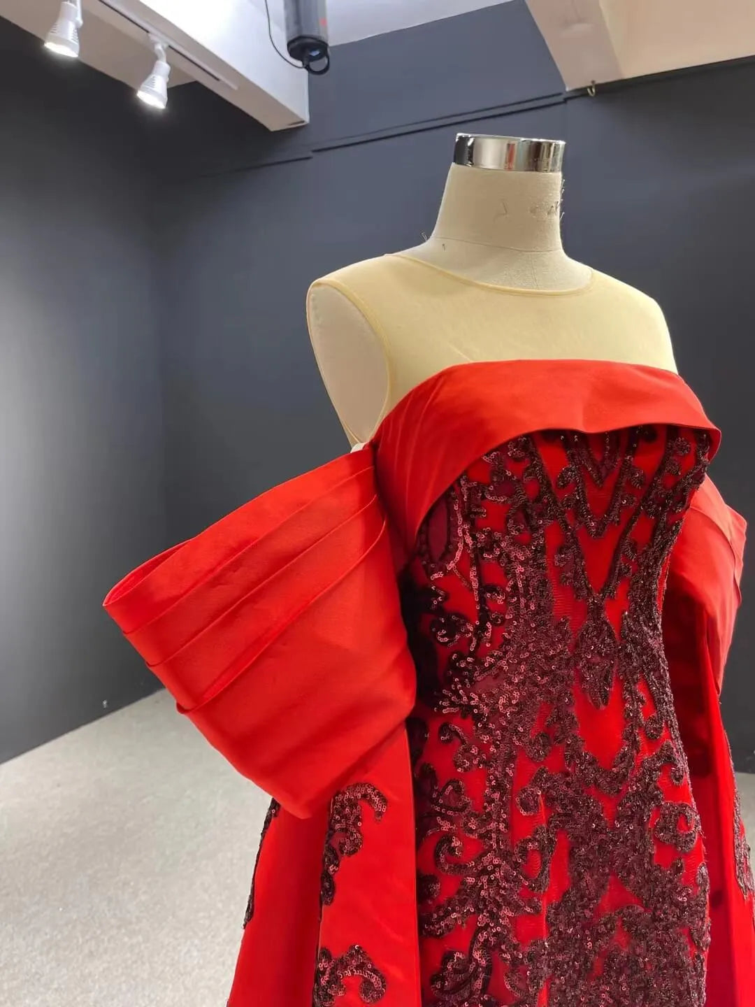 Vintage Green Lace Satin Prom Dresses Off the Shoulder Couture Pageant Dress 67227 viniodress-Quinceanera Dresses 2025 -Viniodress-Green-Custom Size-