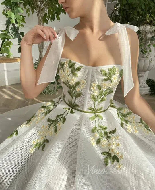 Vintage Green Leaf Lace Appliqued Prom Dress with Pockets VW1139 Viniodress Vintage Green Leaf Lace Appliqued Prom Dress with Pockets VW1139 Viniodress
