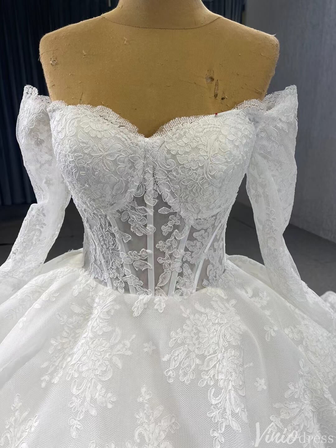 Vintage Lace Balll Gown Wedding Dresses Off the Shoulder Long Sleeves 231129-wedding dresses 2025 -Viniodress-Ivory-Custom Size-