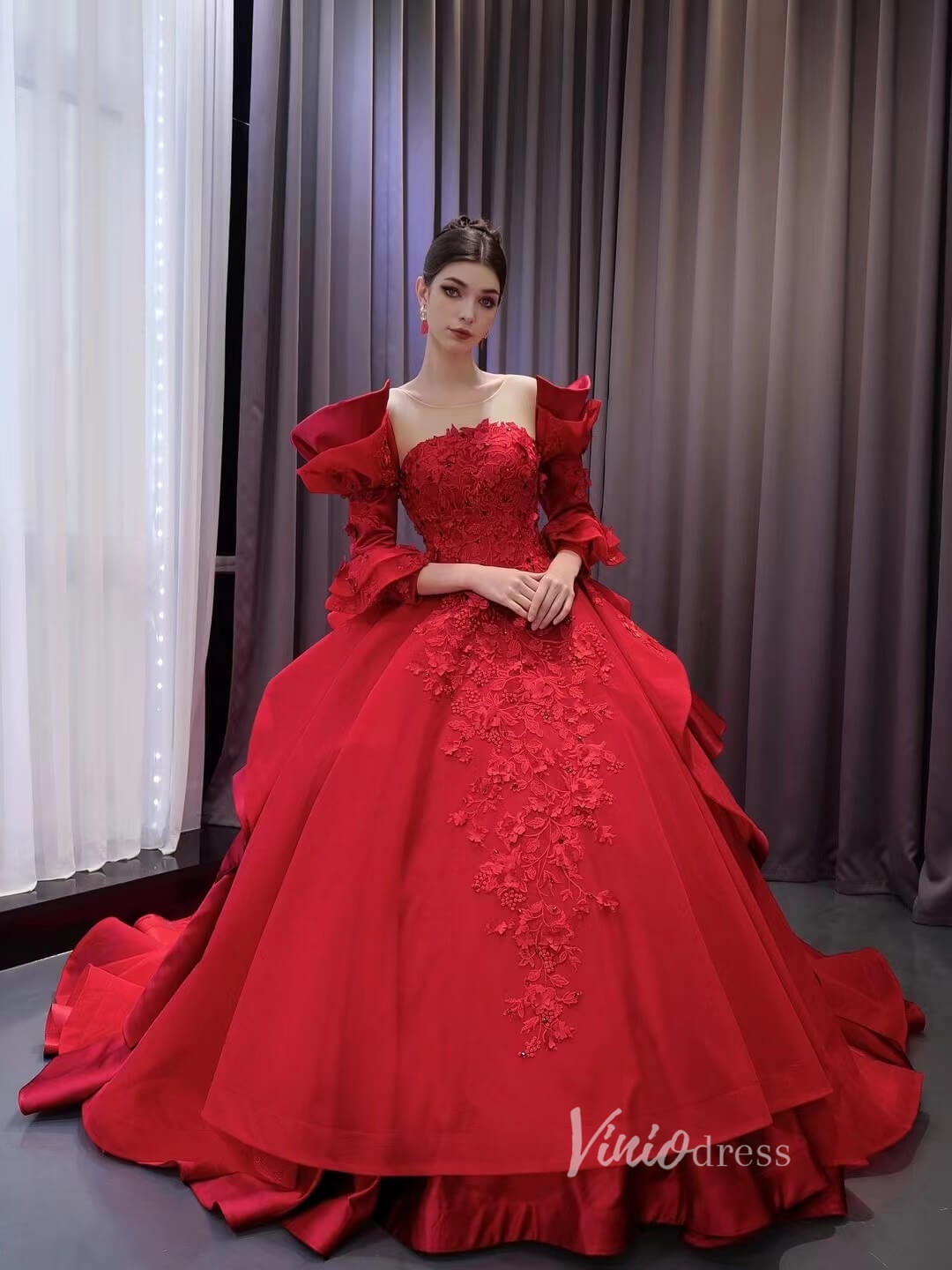 Vintage Red Satin Ball Gown Wedding Dresses Extra Long Sleeves Princes Viniodress Vintage Red Satin Ball Gown Wedding Dresses Extra Long Sleeves Princes Viniodress