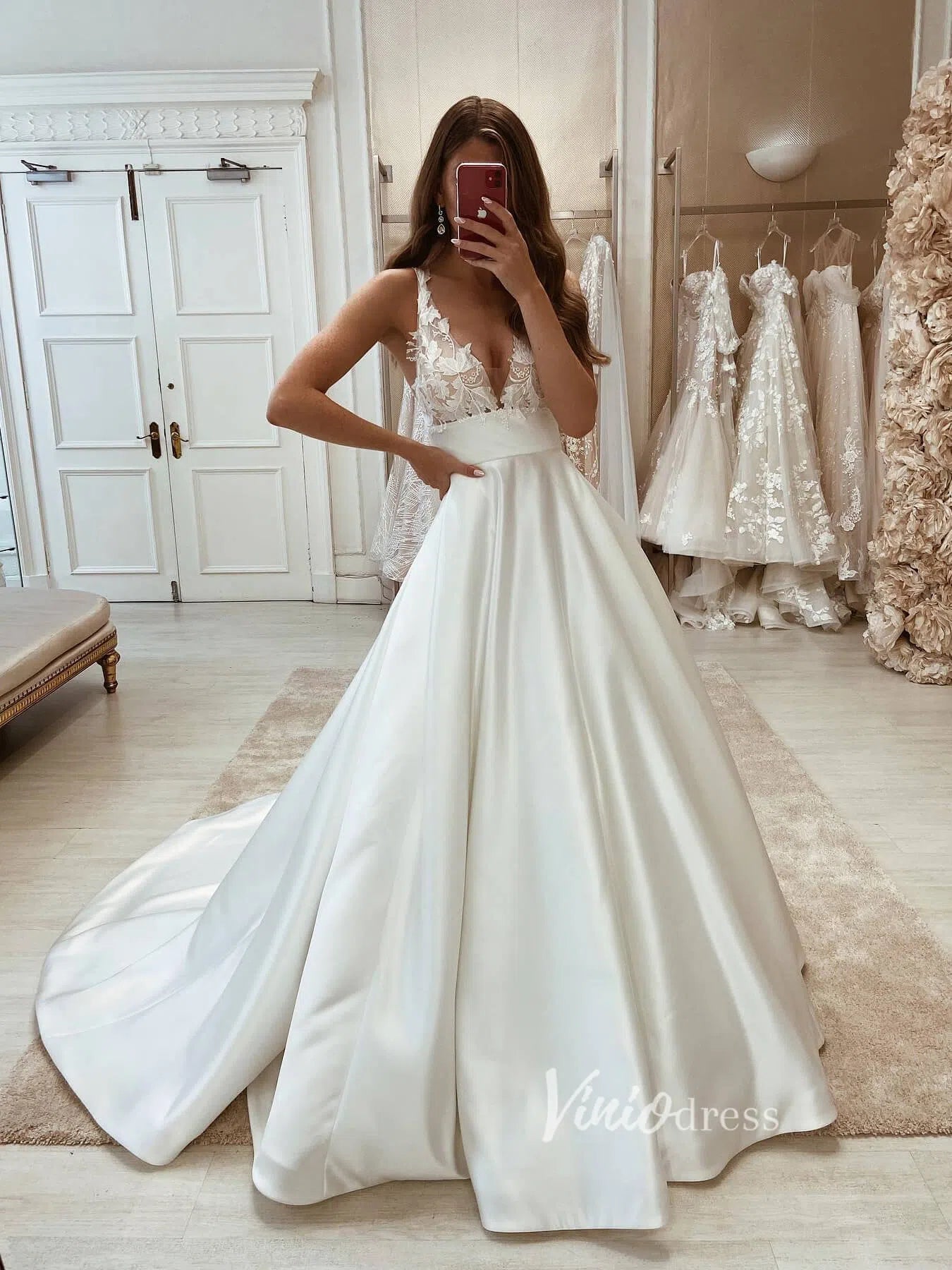 Elegant Cathedral Satin Wedding Gown V-neck VW2067-wedding dresses-Viniodress-Ivory-Custom Size-Viniodress