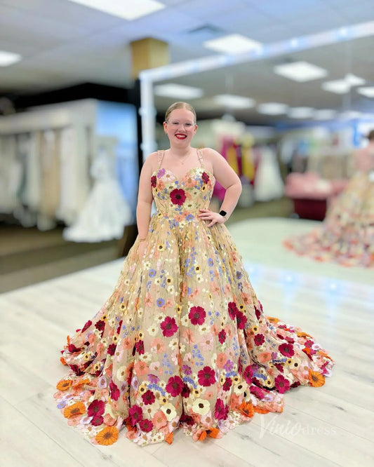 Whimsical Champagne Floral Appliqué Ball Gown Wedding Dress with Sweetheart Neckline & Spaghetti Straps – FW238-wedding dresses 2025 -Viniodress-Champagne-Custom Size-