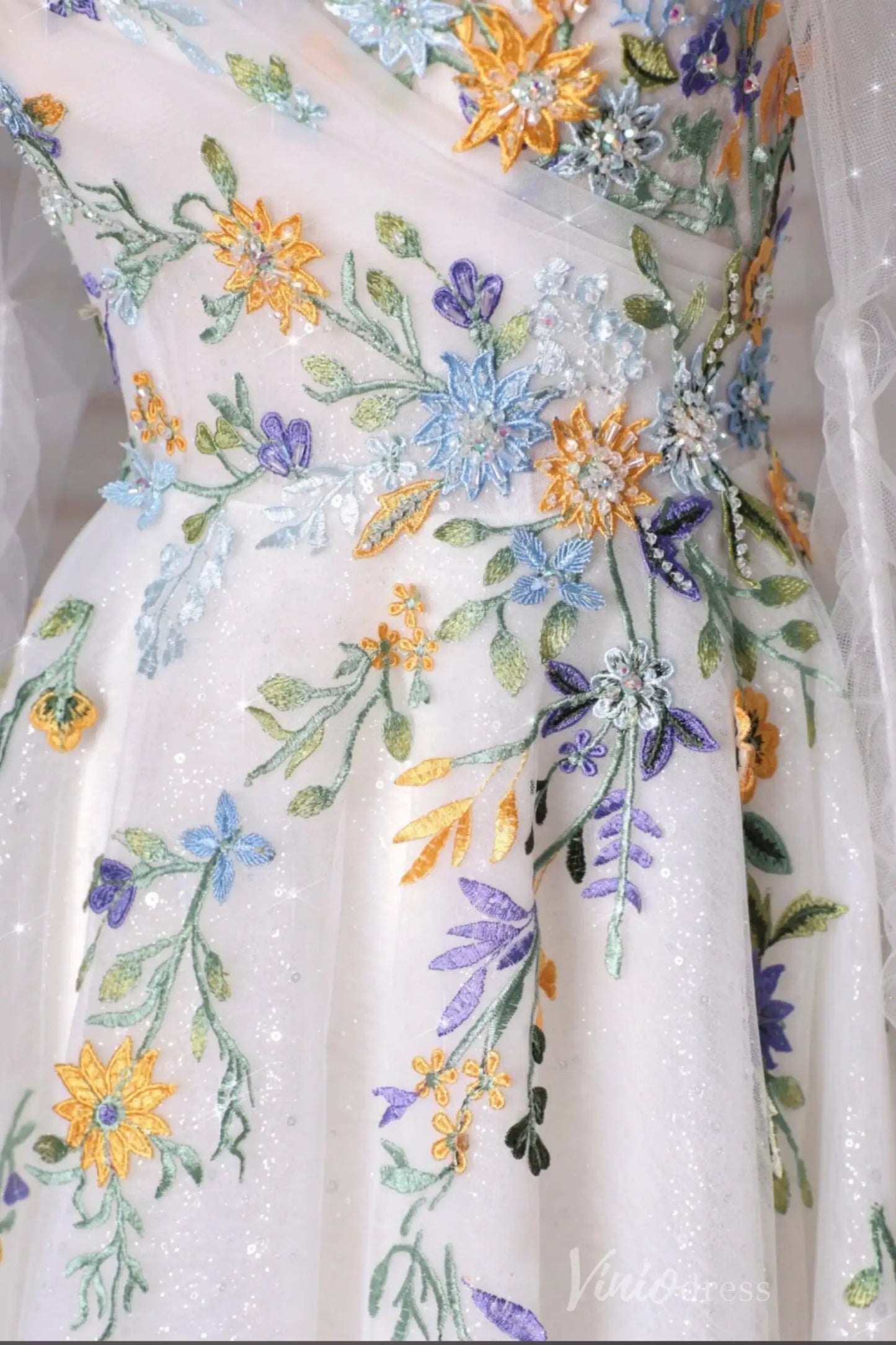 Whimsical Floral Wedding Dresses Strapless Bridal Gown with Removable Sleeves FW125-wedding dresses 2025 -Viniodress-Ivory-Strapless-Custom Size