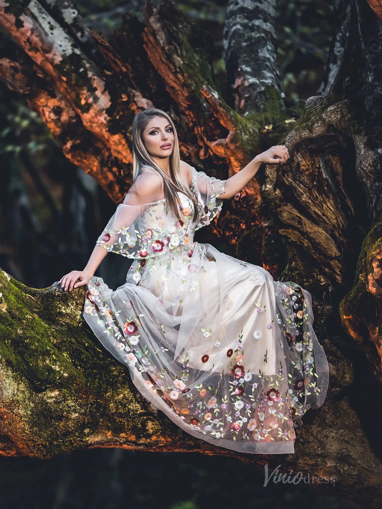 Whimsical Forest Wedding Dress Floral Beaded Embroidery Photography Dresses FW105-wedding dresses 2025 -Viniodress-Champagne-Custom Size-