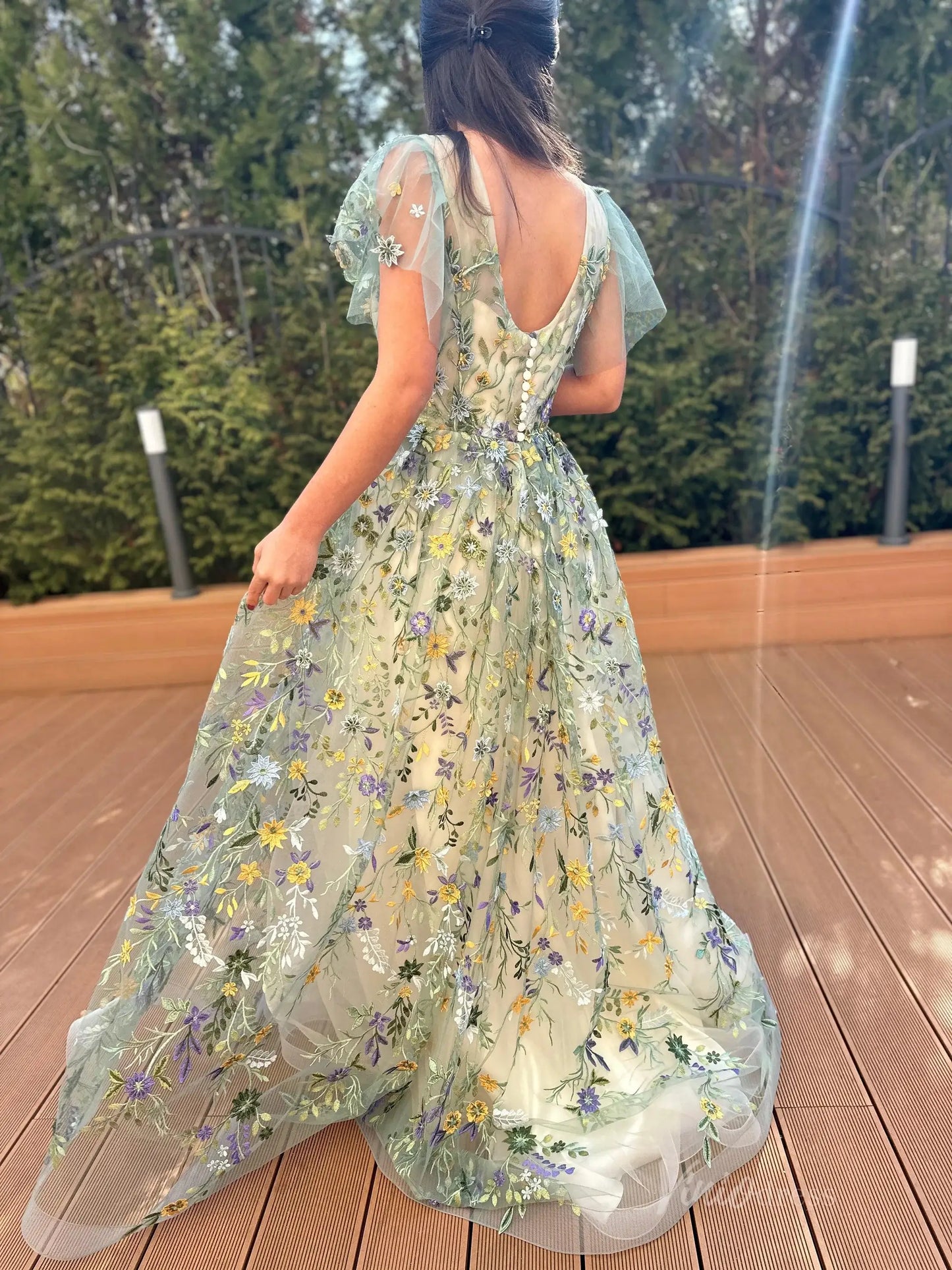 Whimsical Forest Wedding Dress | Green Floral Embroidery Photography Dress FW102-wedding dresses 2025 -Viniodress-Meadow Green-Custom Size-