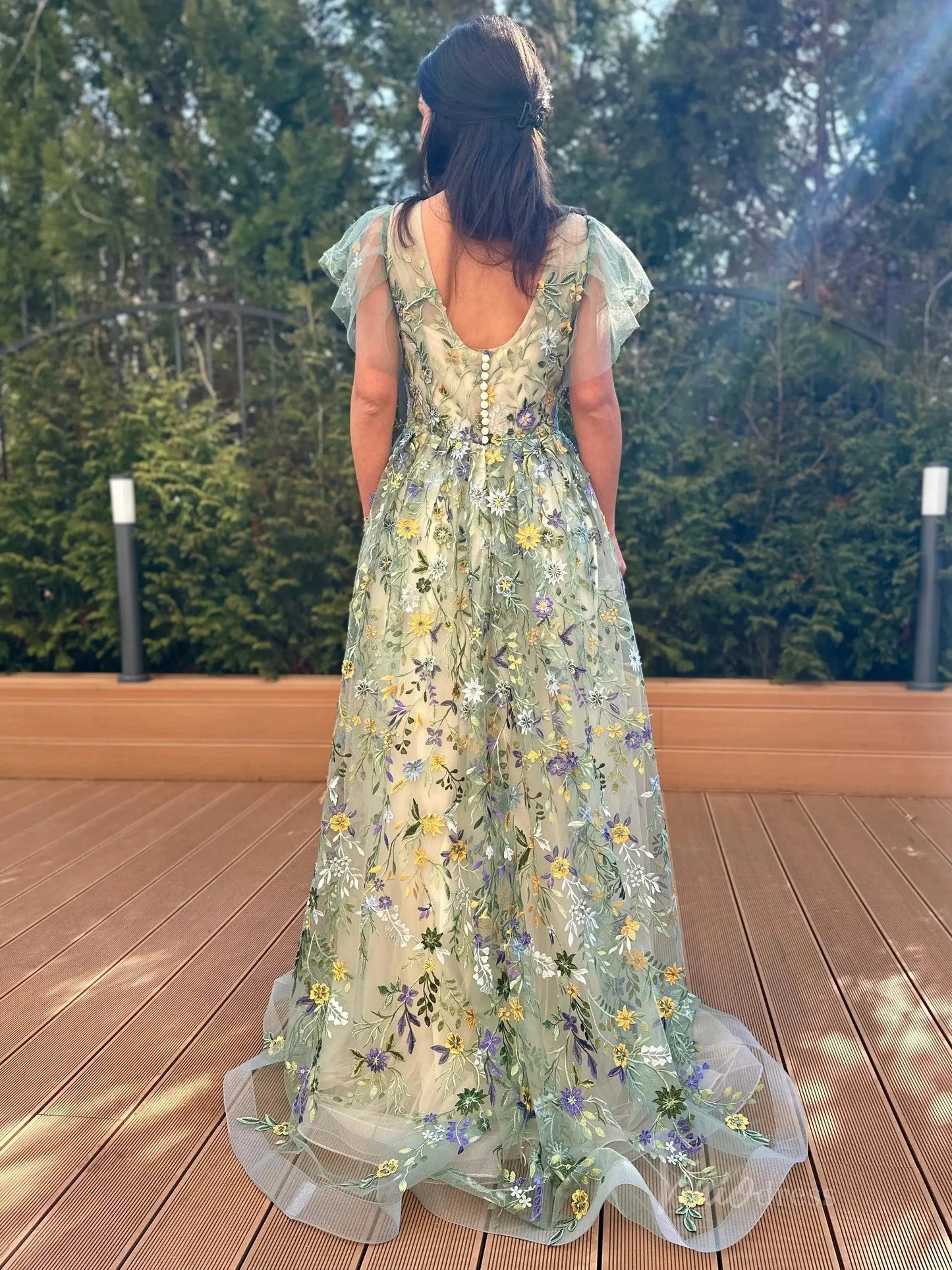 Whimsical Forest Wedding Dress | Green Floral Embroidery Photography Dress FW102-wedding dresses 2025 -Viniodress-Meadow Green-Custom Size-