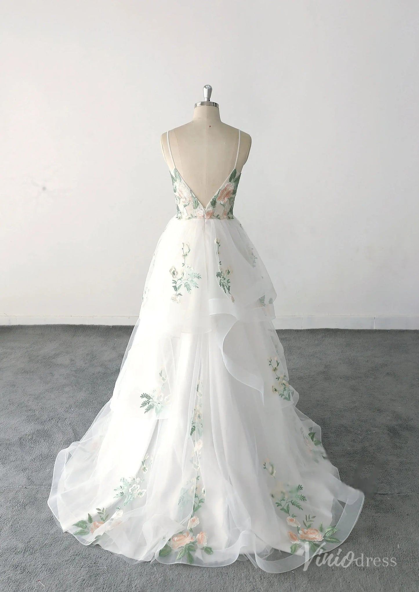 Whimsical Ivory Floral Wedding Dress with Spaghetti Straps, Layered Tulle Skirt, and Embroidered Bodice – FW224-wedding dresses 2025 -Viniodress-Ivory-Custom Size-