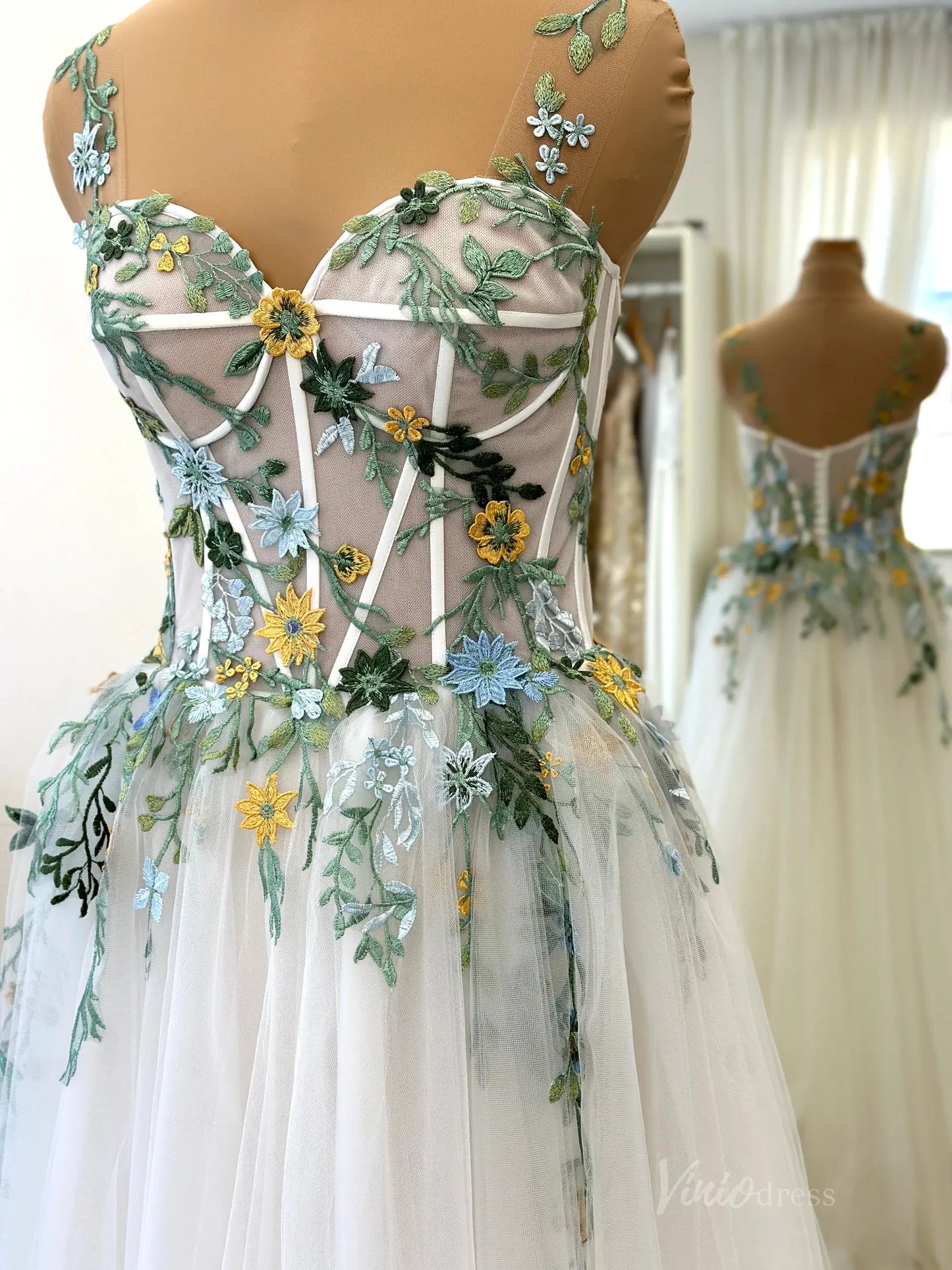 Whimsical Meadow Floral Wedding Dresses Basque Waist, Boned Bodice FW103-wedding dresses 2025 -Viniodress-Ivory-Custom Size-