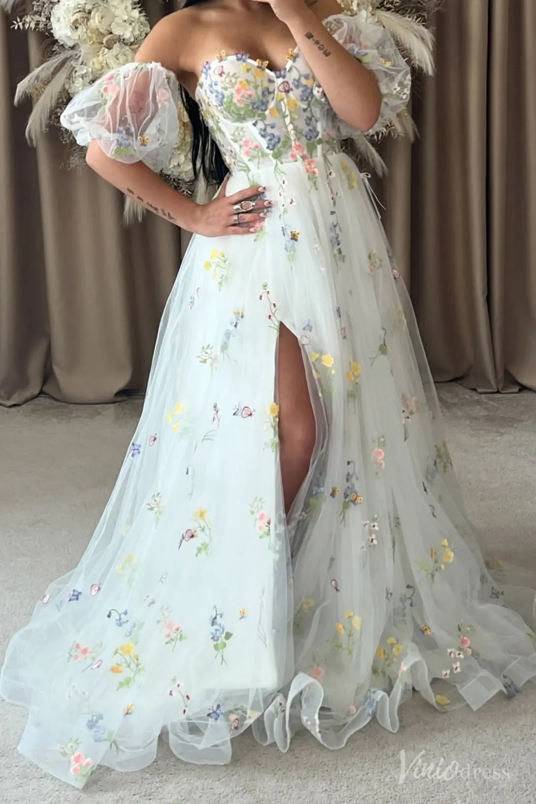 Whimsical Wildflower Embroidered Wedding Dress with Removable Sleeves & Slit FW206-wedding dresses 2025 -Viniodress-Ivory-Custom Size-