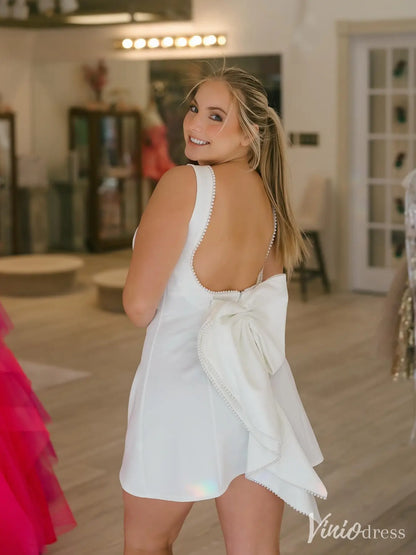White Mini Dress with Pearl Detailing and Back Bow – SD1719-Homecoming Dresses 2025 -Viniodress-White-Custom Size-