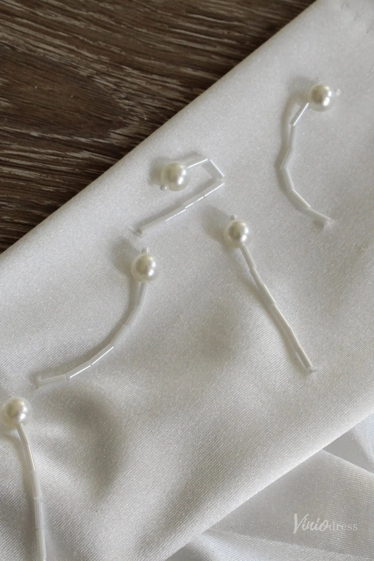 White Satin Opera Bridal Gloves with Floral Drop Details – Long Elegant Wedding Gloves for Women WG218-Bridal Gloves 2026-Viniodress-Ivory-Flower-