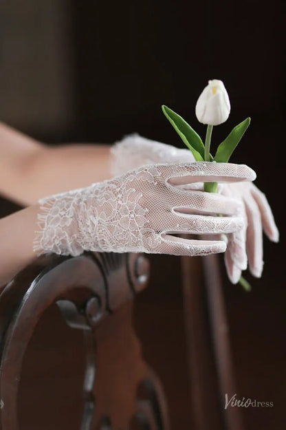 White Sheer Lace Bridal Gloves – Short Romantic Wedding Gloves for Women WG062-Bridal Gloves 2026-Viniodress-Ivory-