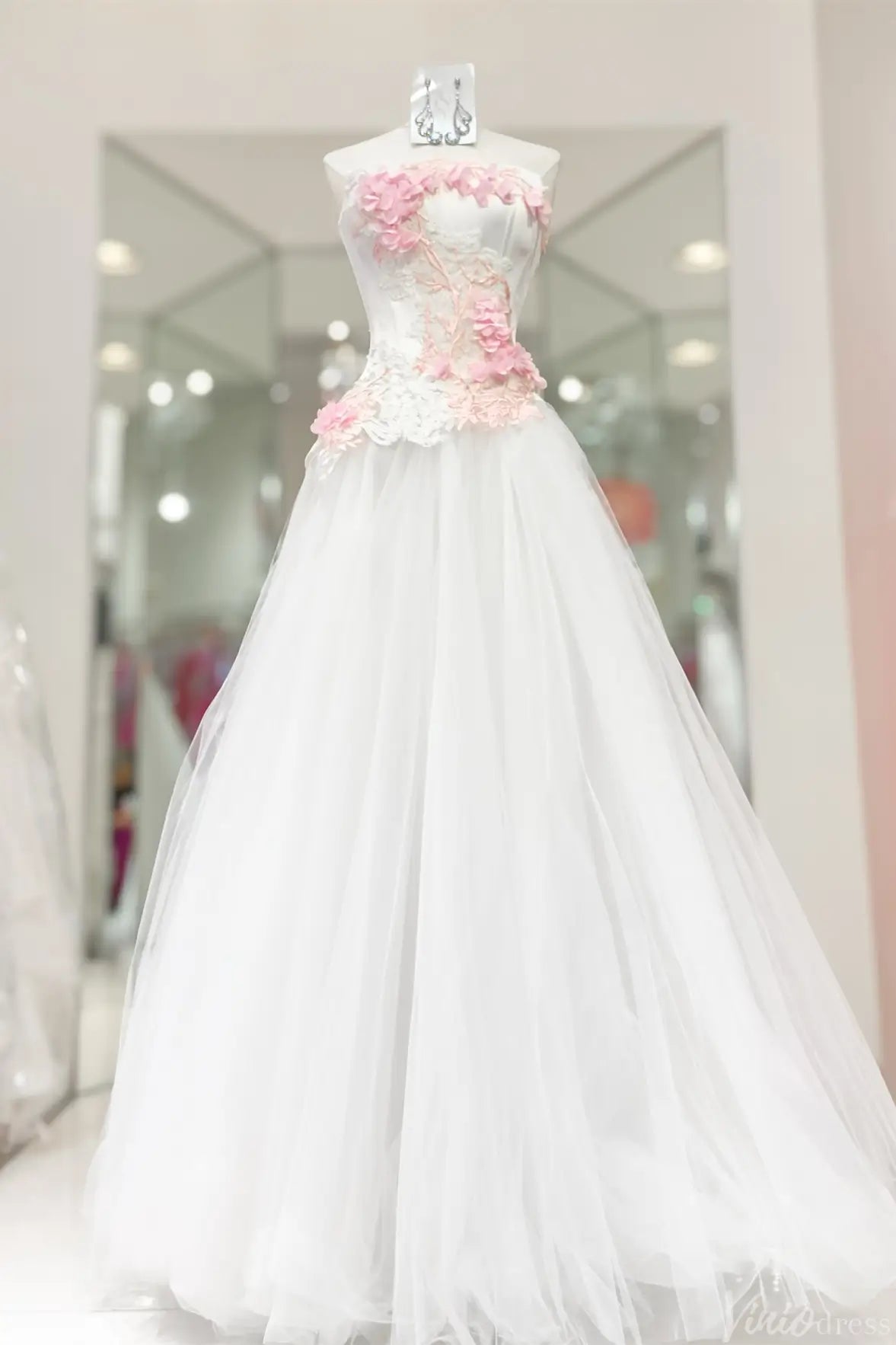 White Strapless Formal Ball Gown with Pink 3D Floral Lace Appliques and Layered Tulle Skirt – AE1012-prom dresses 2025 -Viniodress-White-Custom Size-