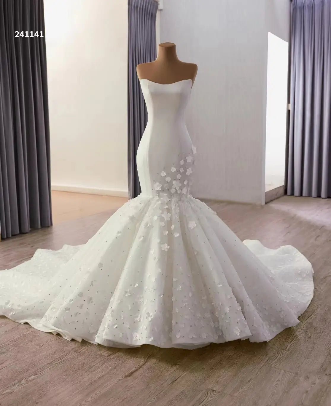 White Trumpet Wedding Dress 3D Flower Luxury Strapless Bridal Gown 241141-wedding dresses 2025 -Viniodress-Ivory-Custom Size-