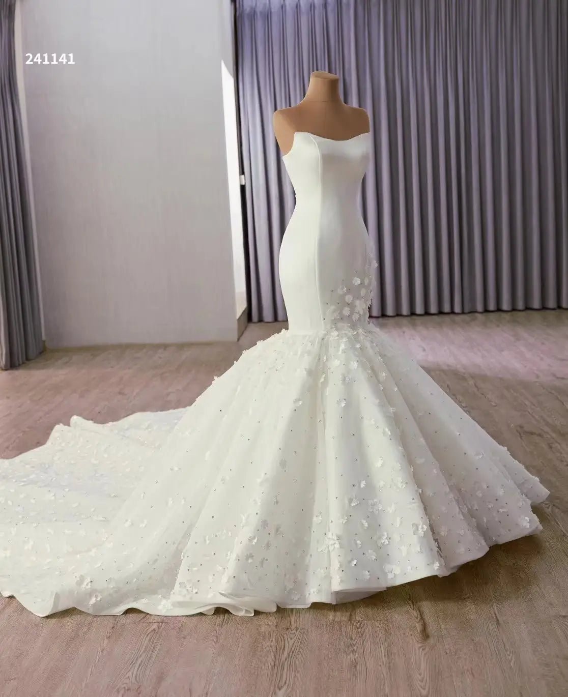 White Trumpet Wedding Dress 3D Flower Luxury Strapless Bridal Gown 241141-wedding dresses 2025 -Viniodress-Ivory-Custom Size-