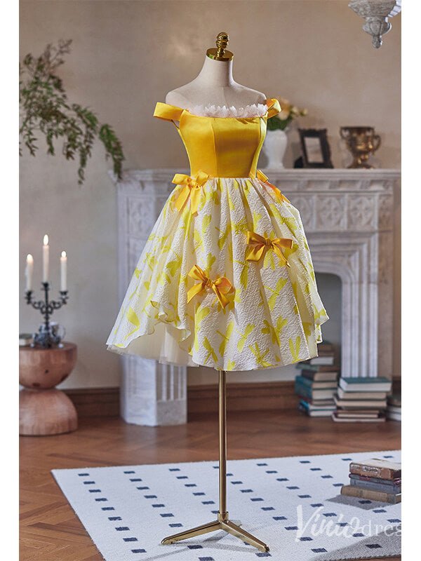 Yellow Off the Shoulder Bow-Tie Homecoming Dress 2024 Jacquard Satin Graduation Dress 8007-prom dresses 2025 -Viniodress-Yellow-Custom Size-