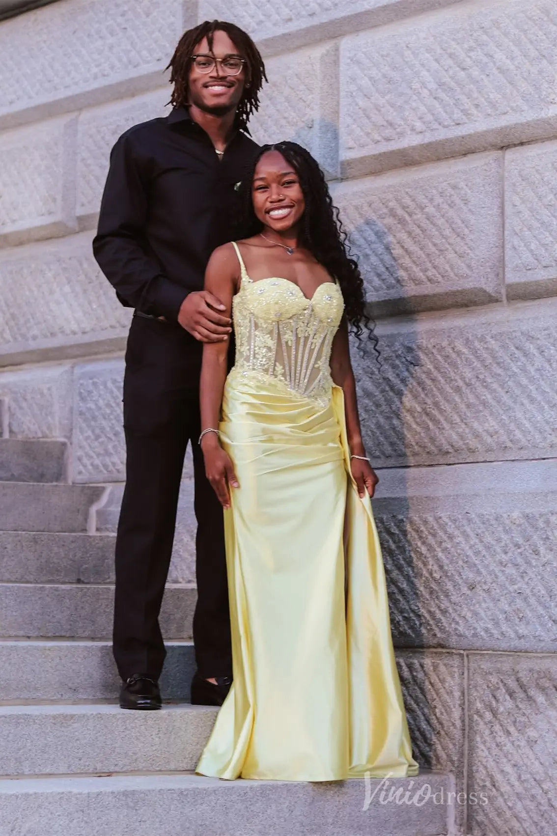Yellow Satin Corset Prom Dress with Sweetheart Neckline, Beaded Bodice, High Slit, Spaghetti Straps, Sash – SS097-prom dresses 2025 -Viniodress-Yellow-Custom Size-