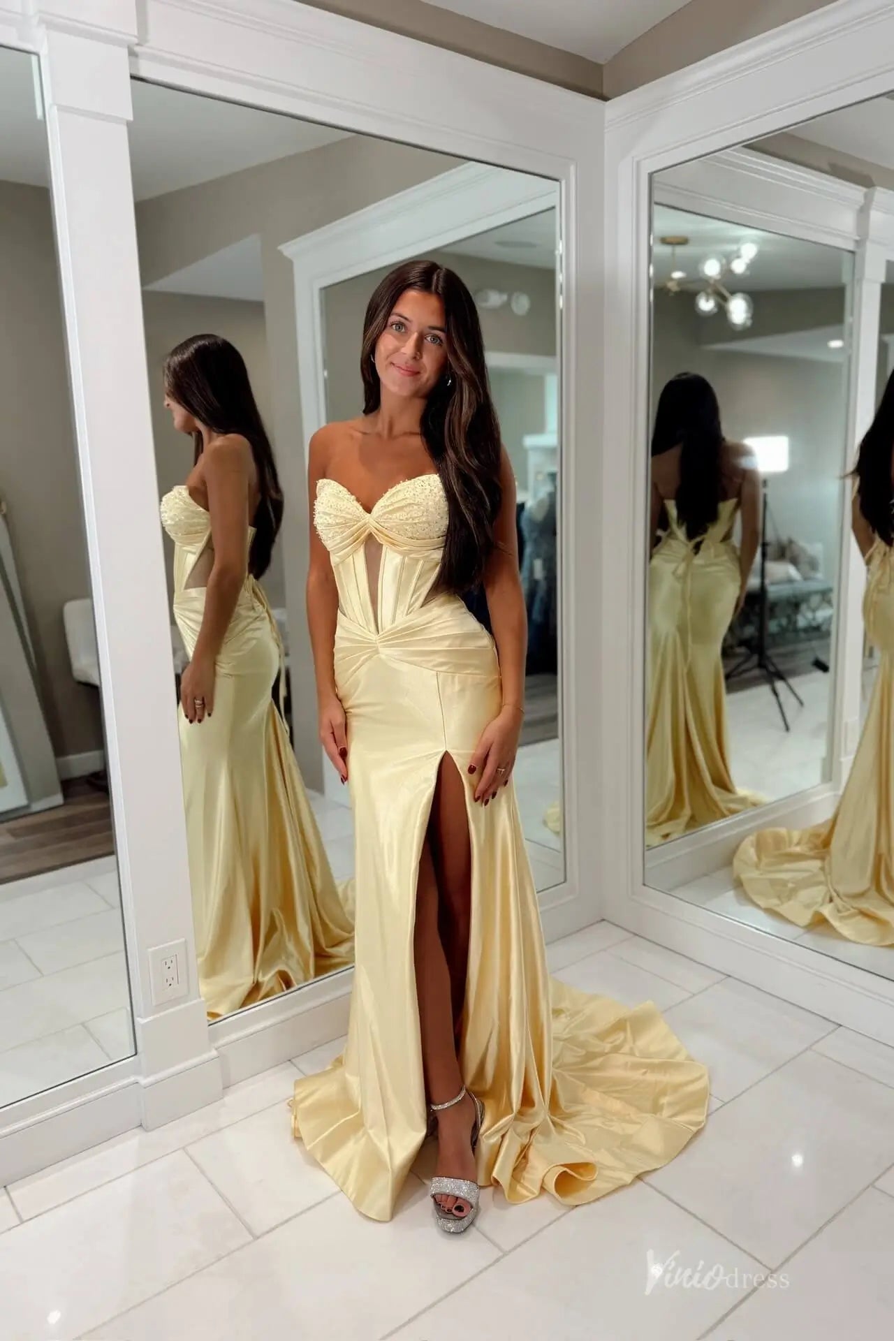 Yellow Satin Mermaid Prom Dress with Sweetheart Corset Bodice, Lace-Up Back, High Slit & Sweep Train – SS151