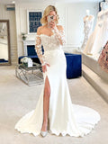 3D Lace Sheath Satin Modern Wedding Dress with Slit VW2131
