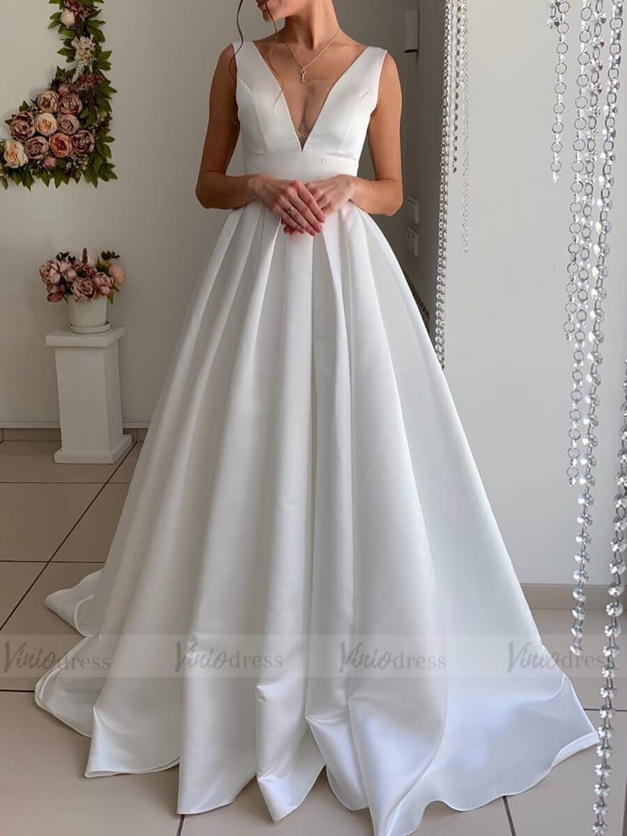 Backless V Neck Simple Satin Wedding Dresses with Pockets VW1351-wedding dresses-Viniodress-Ivory-Custom Size-Viniodress
