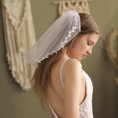 Short Bridal Veil Lacy Appliqued-Accessories 2025 -Viniodress-Ivory-
