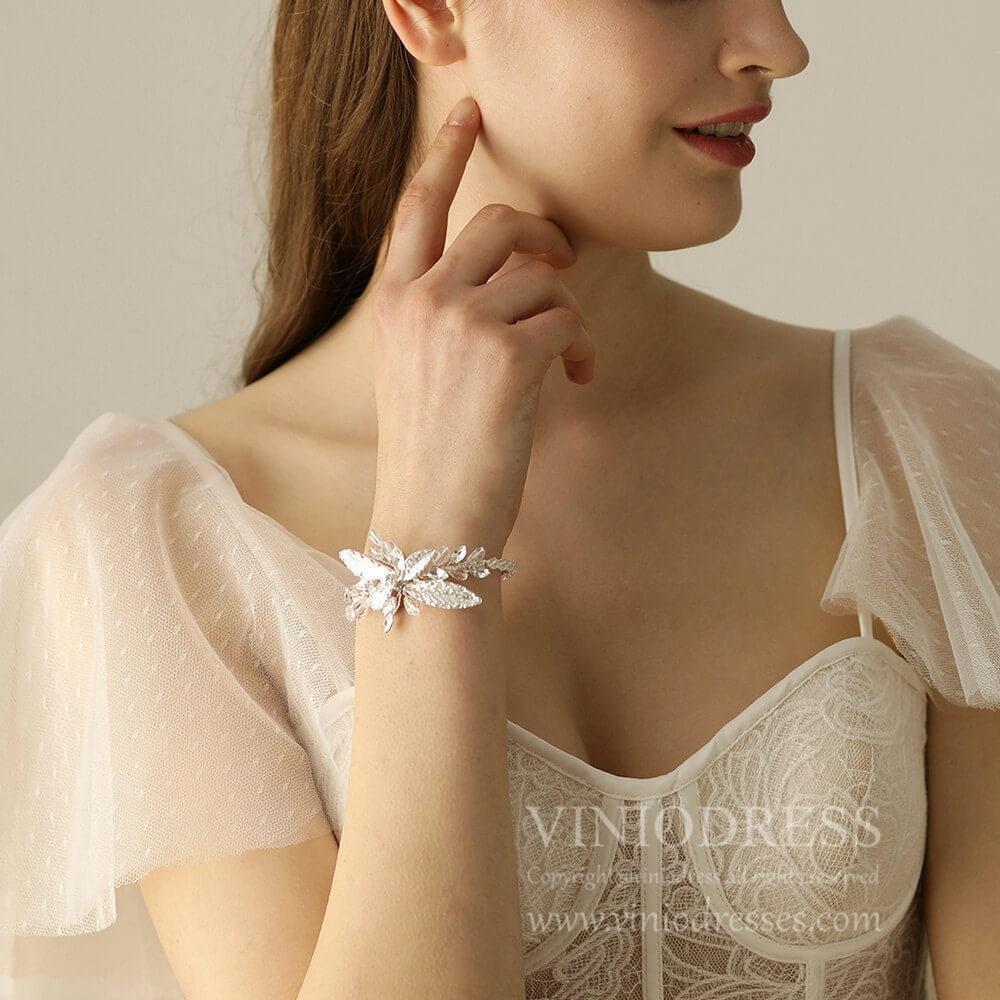 Simple Elegant Leaf Cuff Bracelet AC1097-Bridal Jewelry-Viniodress-Silver-Viniodress