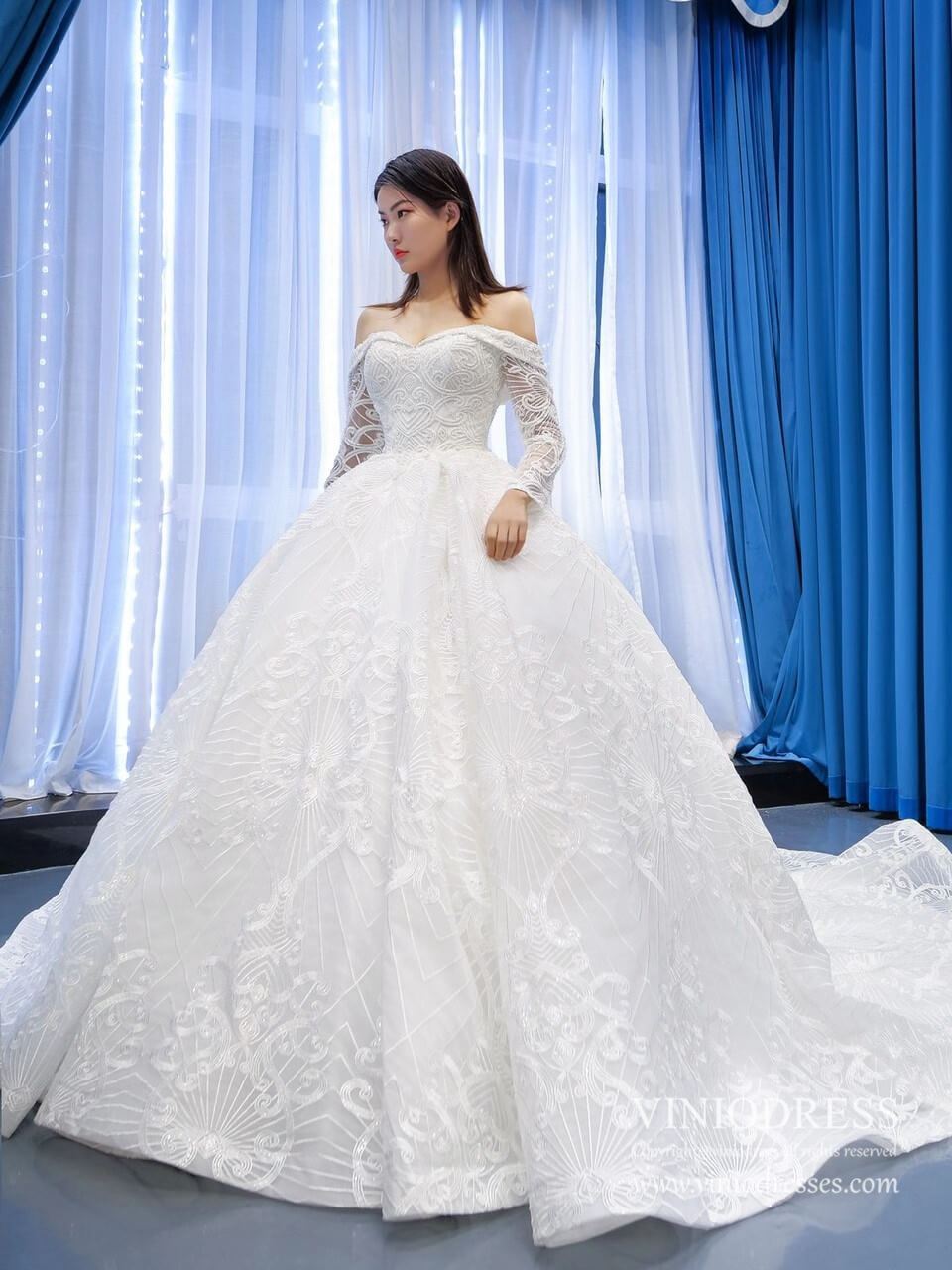 Vintage Lace Wedding Gowns Off Shoulder Long Sleeve Wedding Dresses VW1022-wedding dresses 2025 -Viniodress-As Picture-Custom Size-