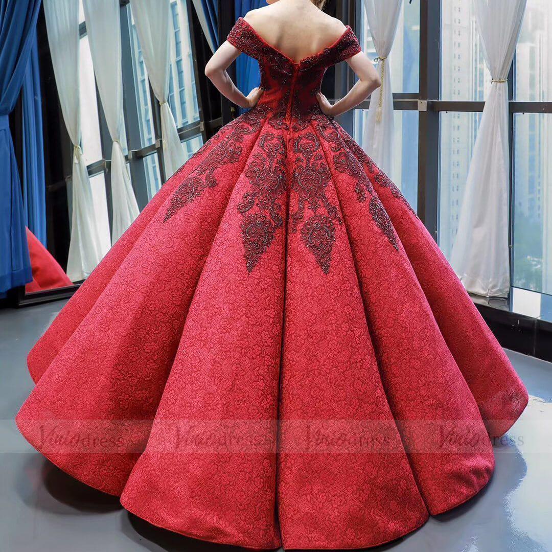Red Ball Gown Wedding Dress Long Sleeve With Train