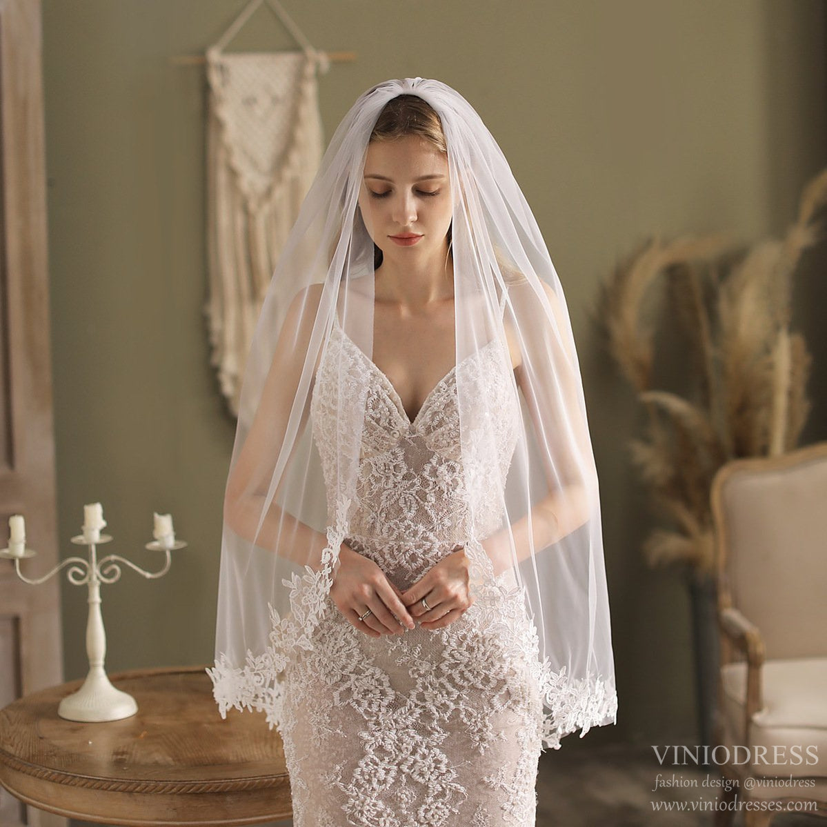 Fingertip Length Lacy Veil-Accessories-Viniodress-Ivory-Viniodress