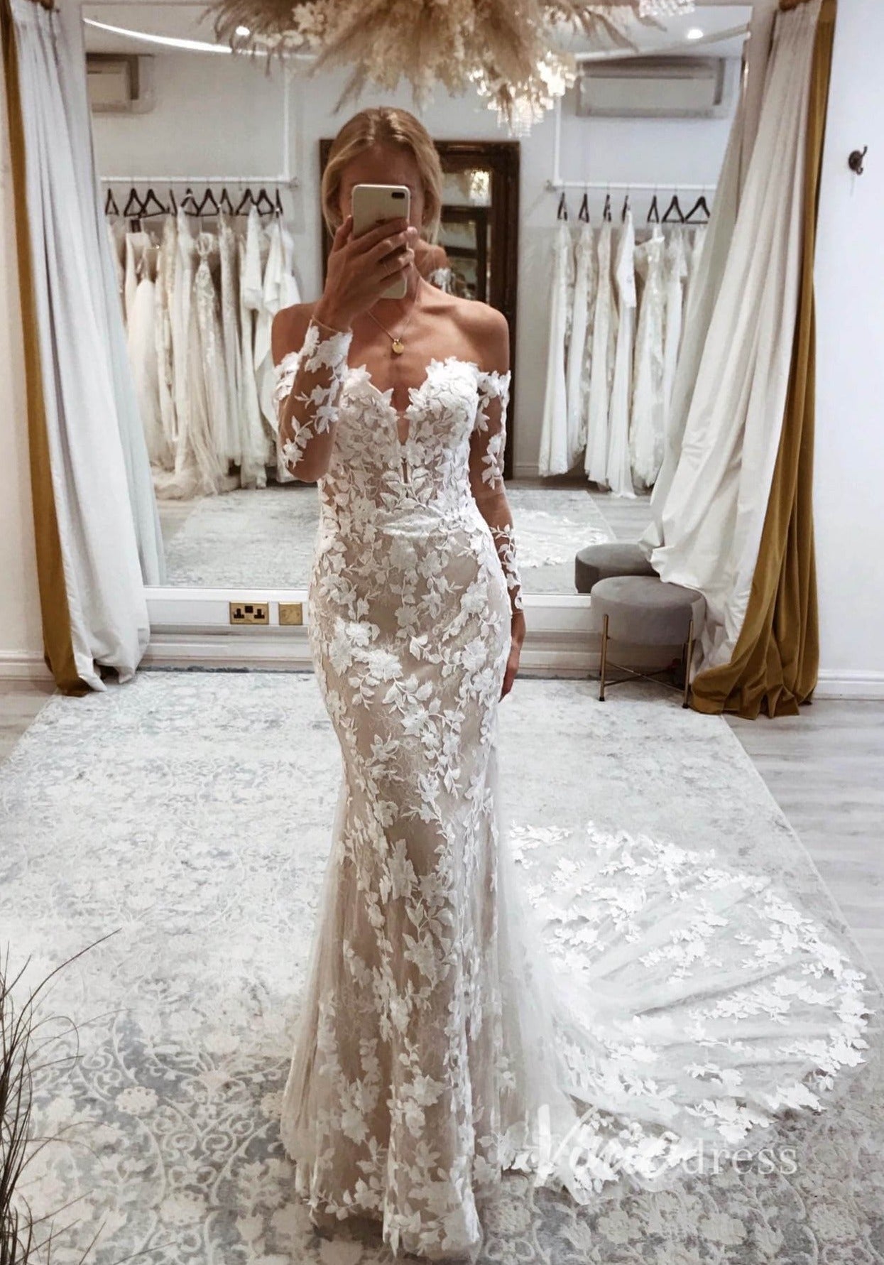 Romantic Lace Appliqués Mermaid Wedding Dress with Illusion Long Sleeves, Chapel Train – ML143-wedding dresses 2025 -Viniodress-Nude-Custom Size-