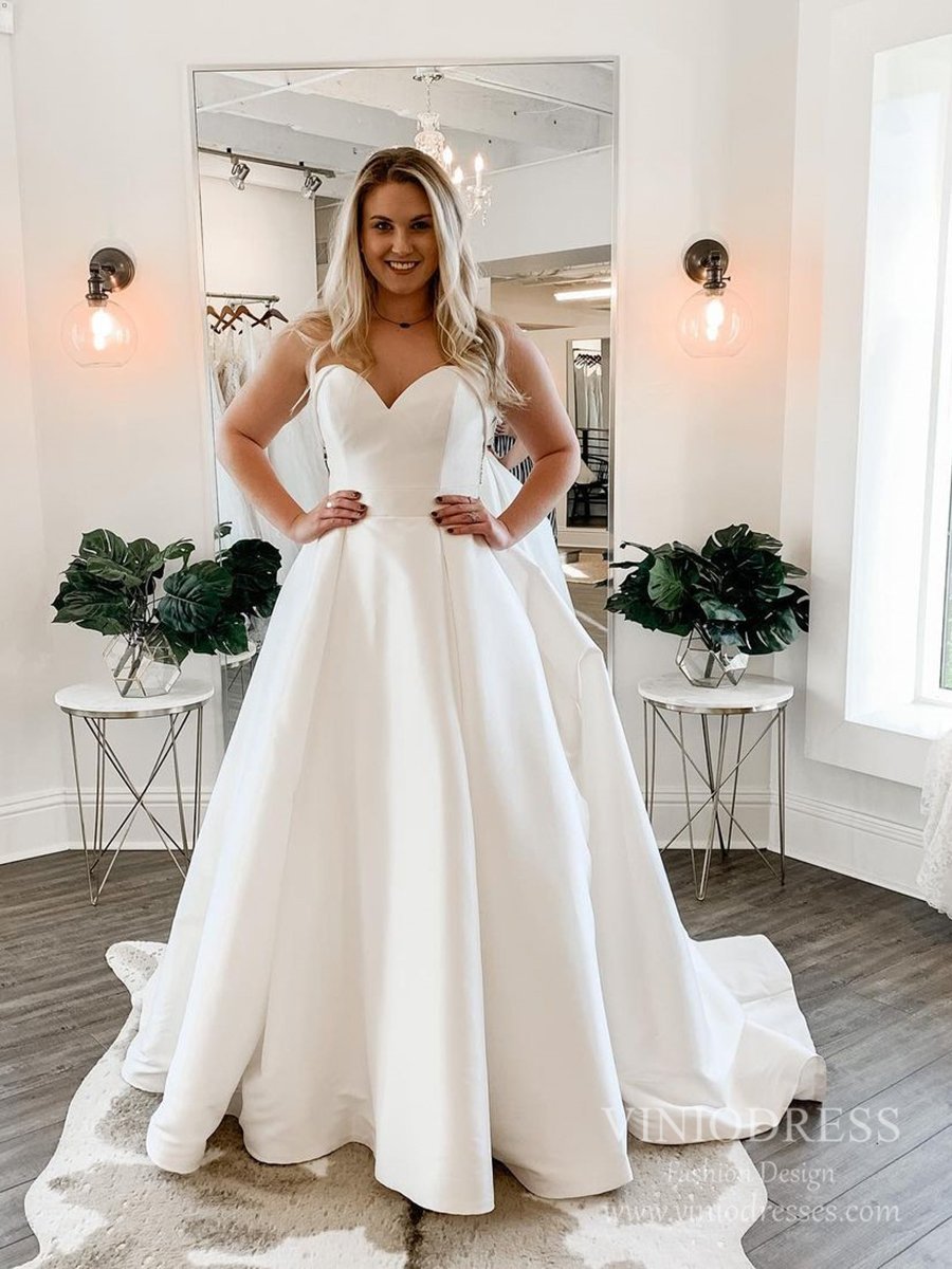 Strapless Sweetheart Satin Wedding Dress | Simple Bridal Gown with Pockets, Lace-Appliquéd Back & Chapel Train VW1844-wedding dresses 2025 -Viniodress-Ivory-Custom Size-